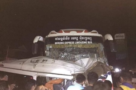 2 Dead in Mekong Express Bus Crash