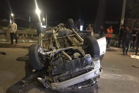 Drunk Traffic Cop Flips On Bridge