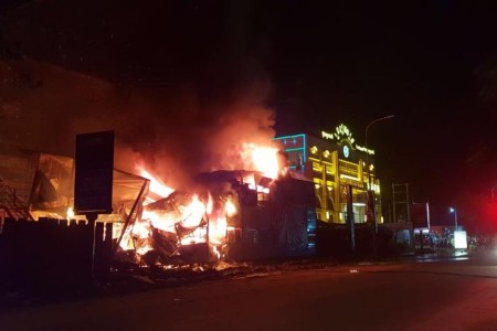 Chinese Worker Dorms Destroyed by Fire