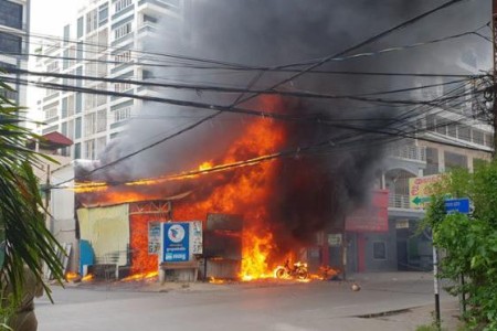 Fire in Toul Tumpong