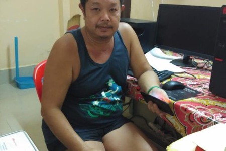 Bed Stealing Australian Caught in Kampot