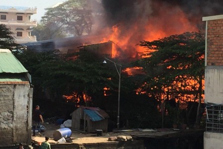 Fire Destroys Houses And Rentals In Russey Keo