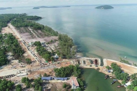 Madame Mao Beach In Sihanoukville