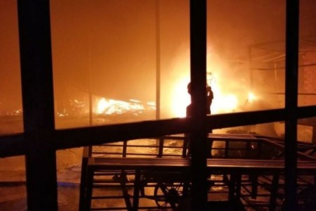 Factory Fire Kills Guard, Wife Seriously Injured