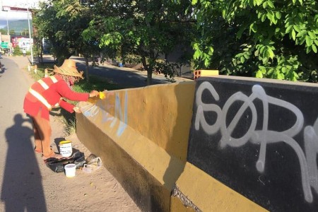 British Woman Arrested For Kampot Graffiti Spree