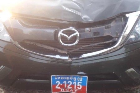 Driver Runs After RCAF Plated Mazda Injures Traffic Cop