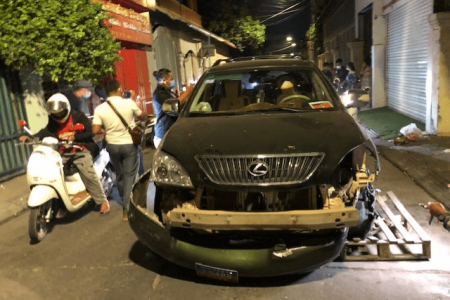 Drunken Officer Refuses To Stop 3 Wheeled Lexus