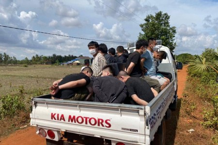 11 Chinese Caught Disguised As Seafood In Kampot