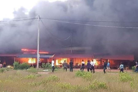 Fire At Kep White Horse Market