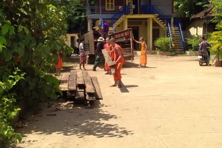 Kratie Crash Timber Trader Donates Wood To Monks