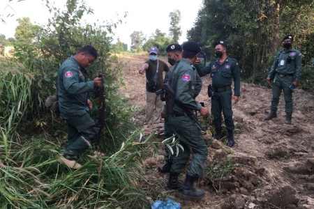 Battambang AK Sprayer Surrenders & Confesses